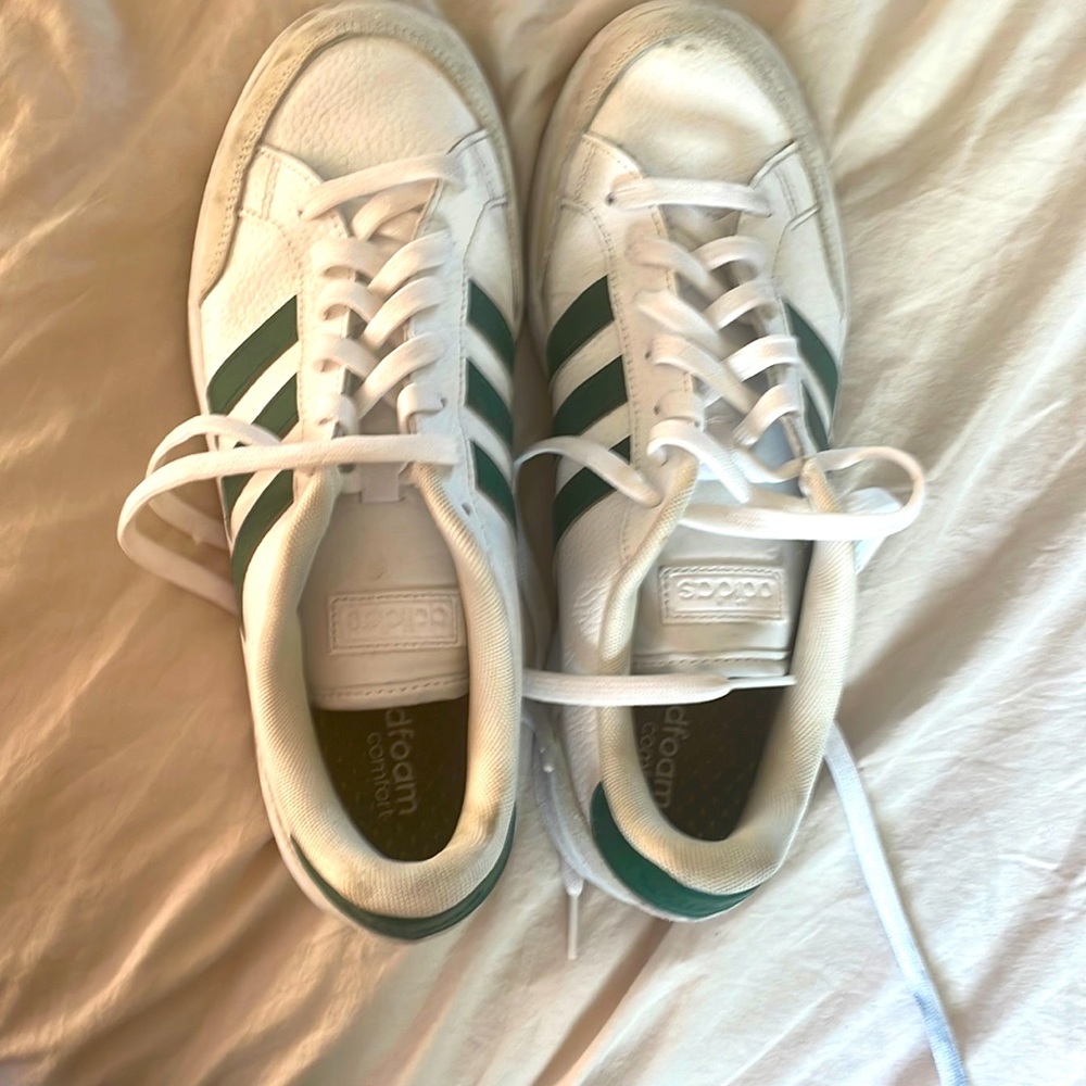 Adidas tennis shoes